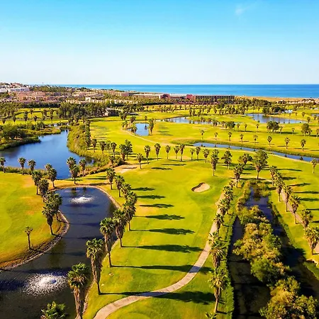 Outstanding Condo- Beach, Pool & Golf By Becherish Apartamento *