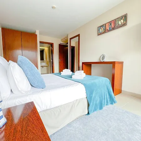 Outstanding Condo- Beach, Pool & Golf By Becherish * Gale (Albufeira)