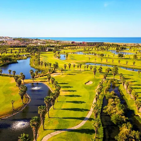 Outstanding Condo- Beach, Pool & Golf By Becherish Apartment