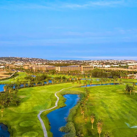 Outstanding Condo- Beach, Pool & Golf By Becherish *