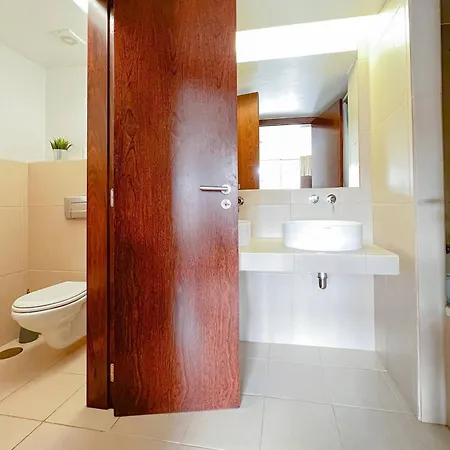 Διαμέρισμα Outstanding Condo- Beach, Pool & Golf By Becherish *