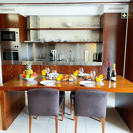 Διαμέρισμα Outstanding Condo- Beach, Pool & Golf By Becherish *